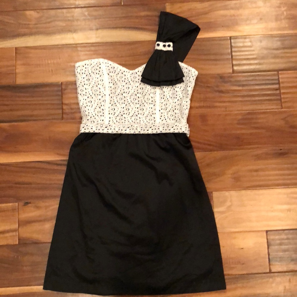 Black and white Judith March dress